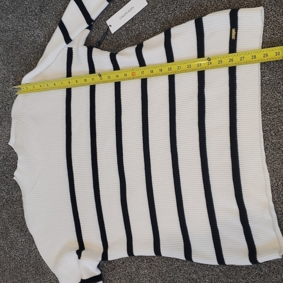 NWT Calvin Klein striped sweater - Picture 8 of 8